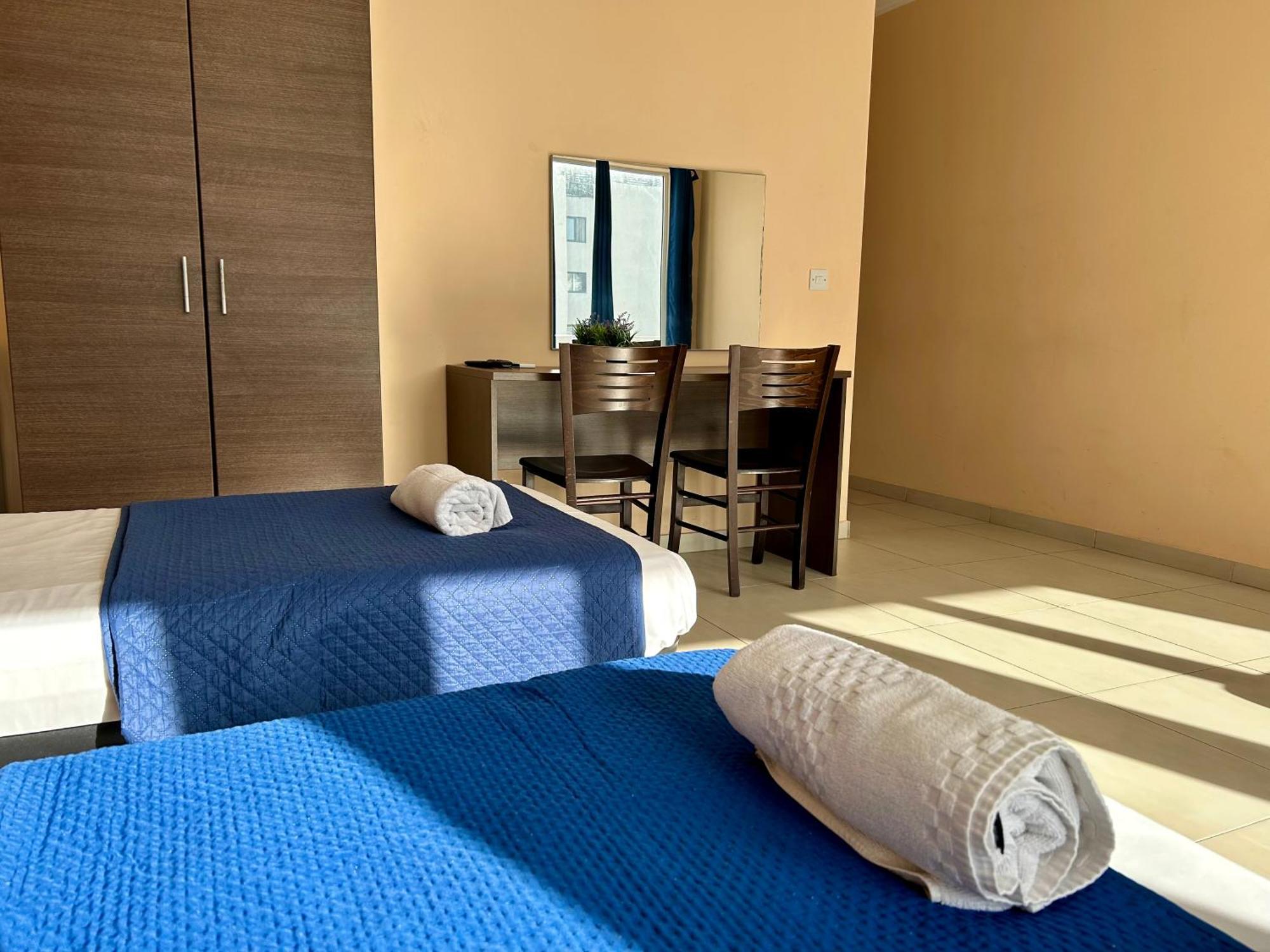 Malta Paradise Hotel Saint Julian's エクステリア 写真