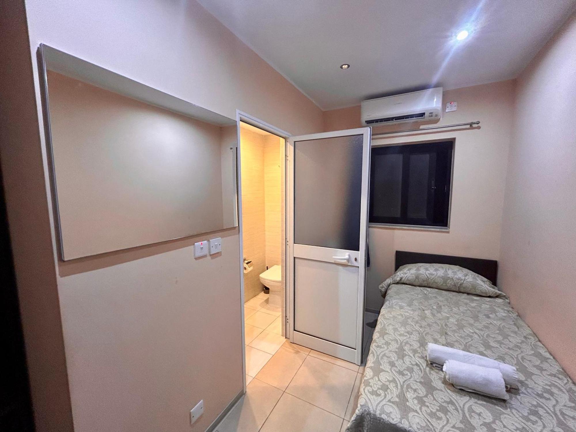 Malta Paradise Hotel Saint Julian's エクステリア 写真