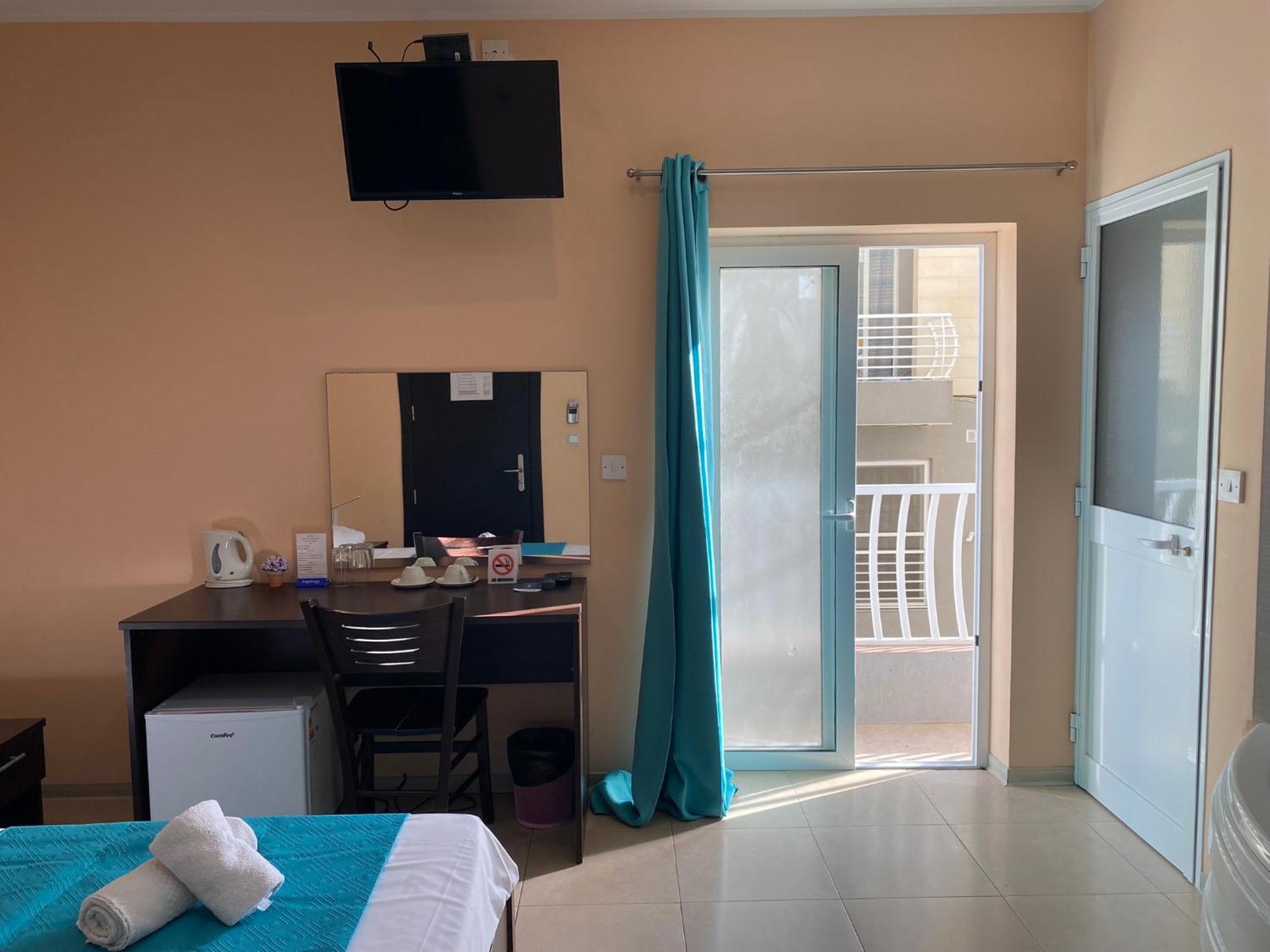Malta Paradise Hotel Saint Julian's エクステリア 写真