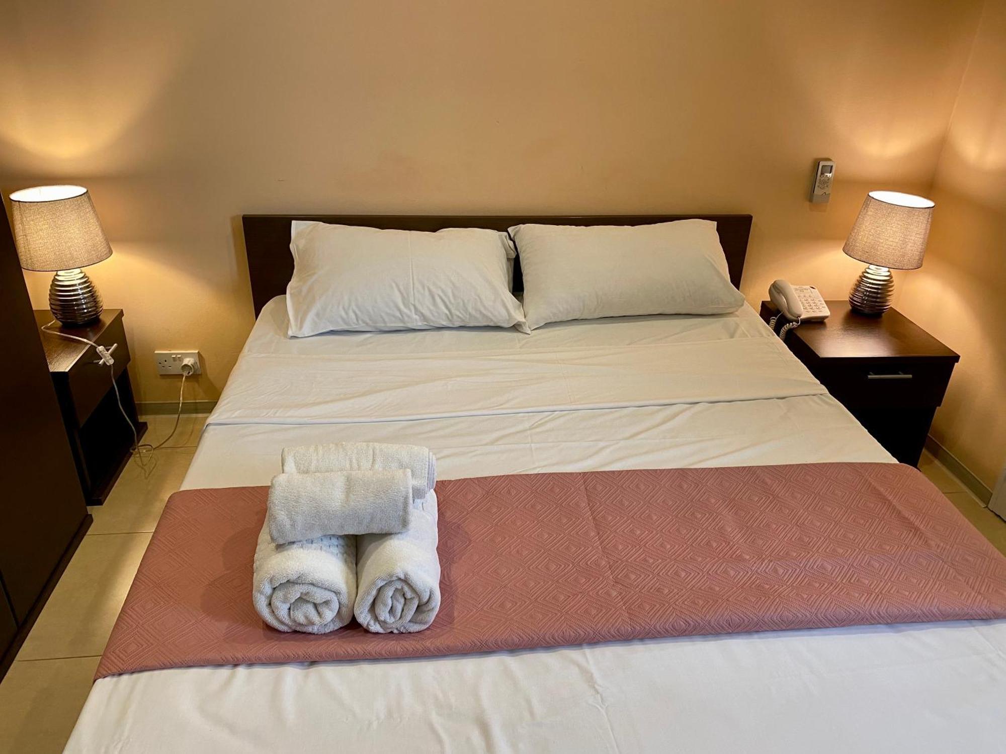 Malta Paradise Hotel Saint Julian's エクステリア 写真